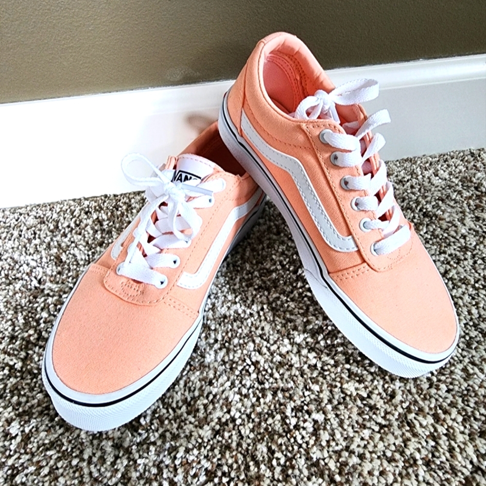 Peach/ coral kids Vans tennis shoes size 1